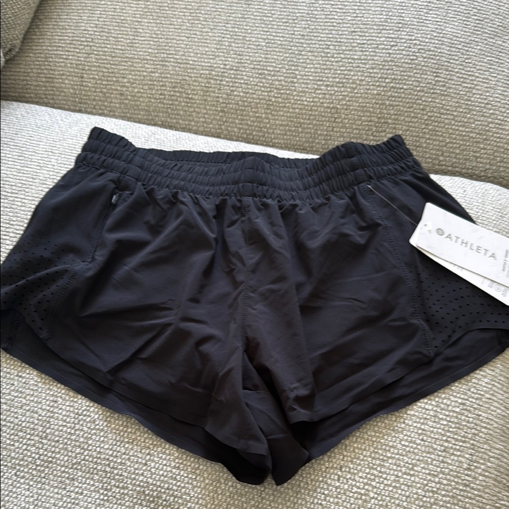 NWT Athleta women’s hustle short size S